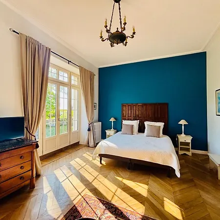 Château du Mesnil Soleil , gites et chambres d'hôtes Damblainville Extérieur photo